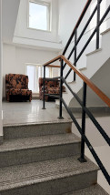 Acces etaj CBM - Central Budget Motel