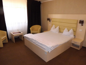 Camera matrimoniala Hotel Travel Inn Craiova